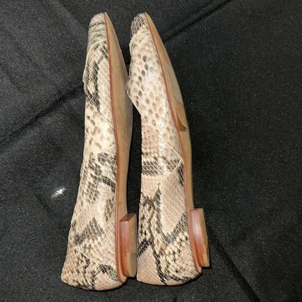 Jack Rogers Snakeskin Patterned Flats Size 5